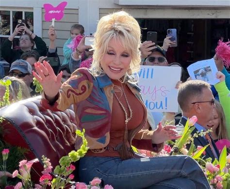 dolly parton natural breasts|Dolly Parton Addresses The Infamous Rumor About。